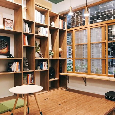 醒覺旅人-訂房後需聯繫轉帳 Apartment Tainan Exterior photo