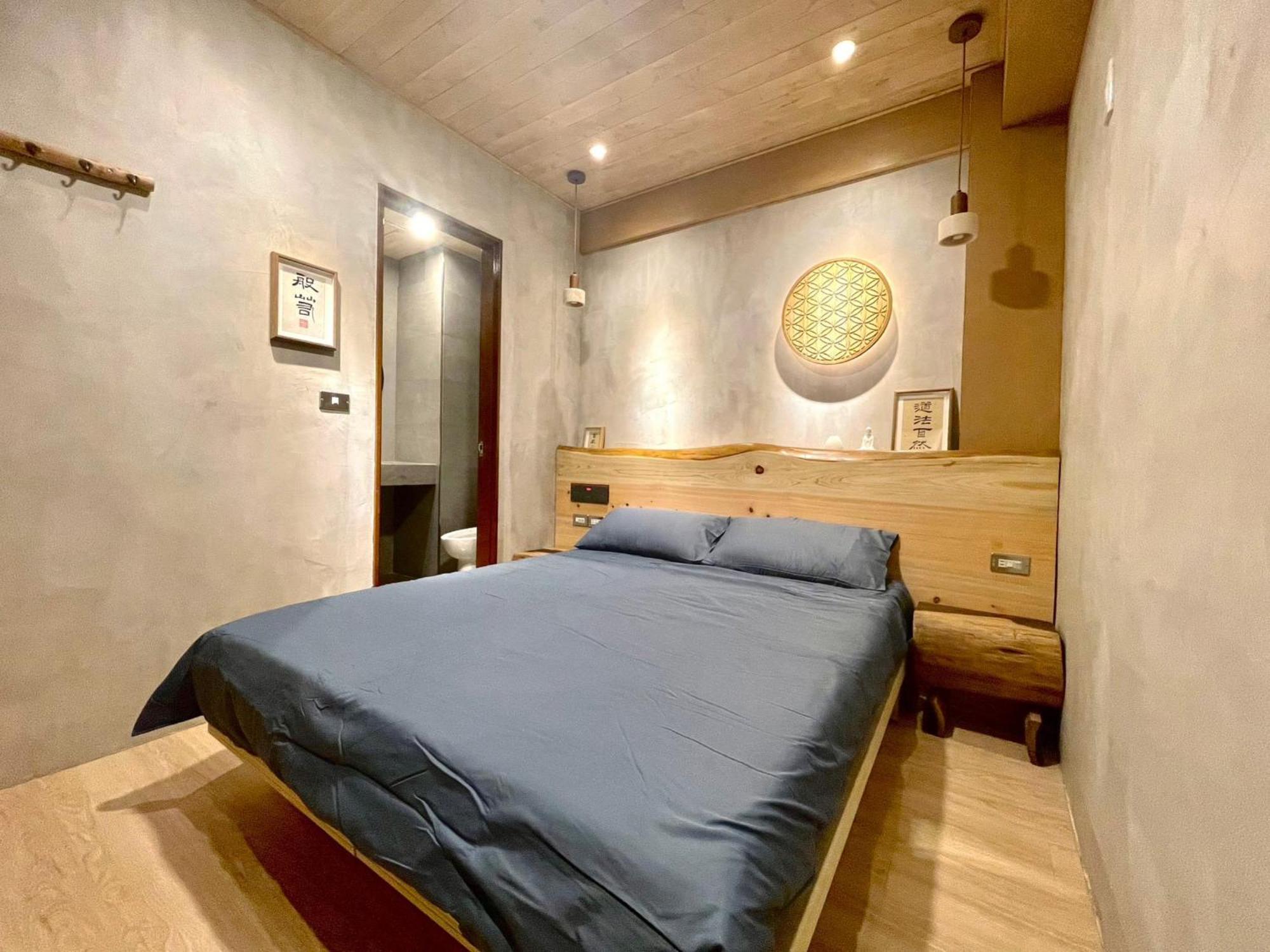醒覺旅人-訂房後需聯繫轉帳 Apartment Tainan Exterior photo