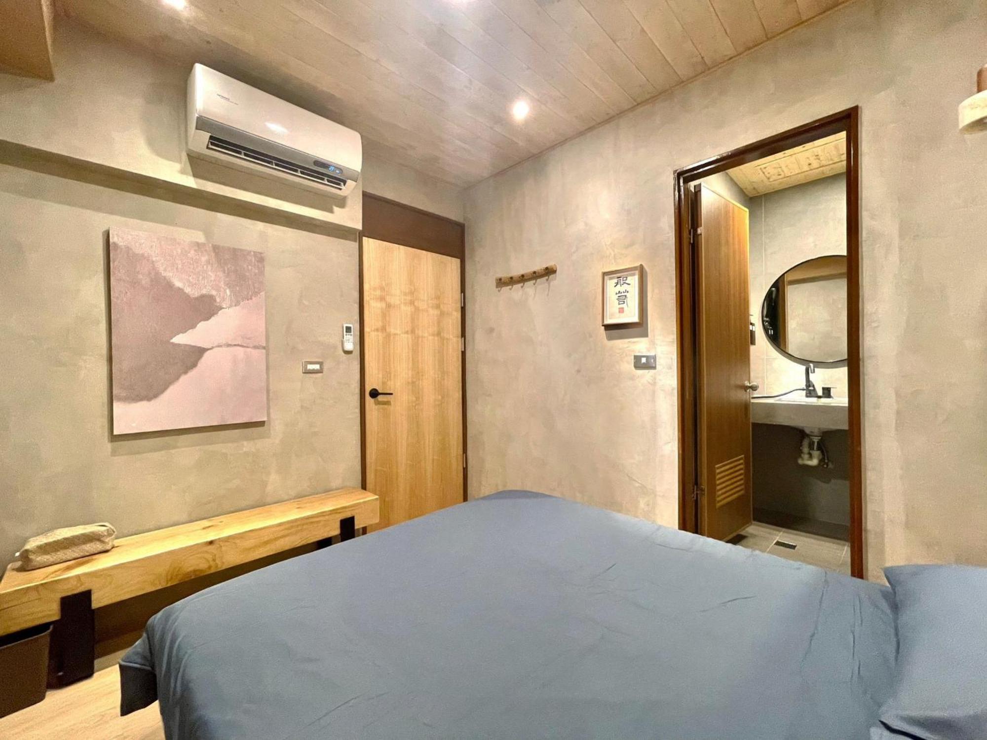 醒覺旅人-訂房後需聯繫轉帳 Apartment Tainan Exterior photo