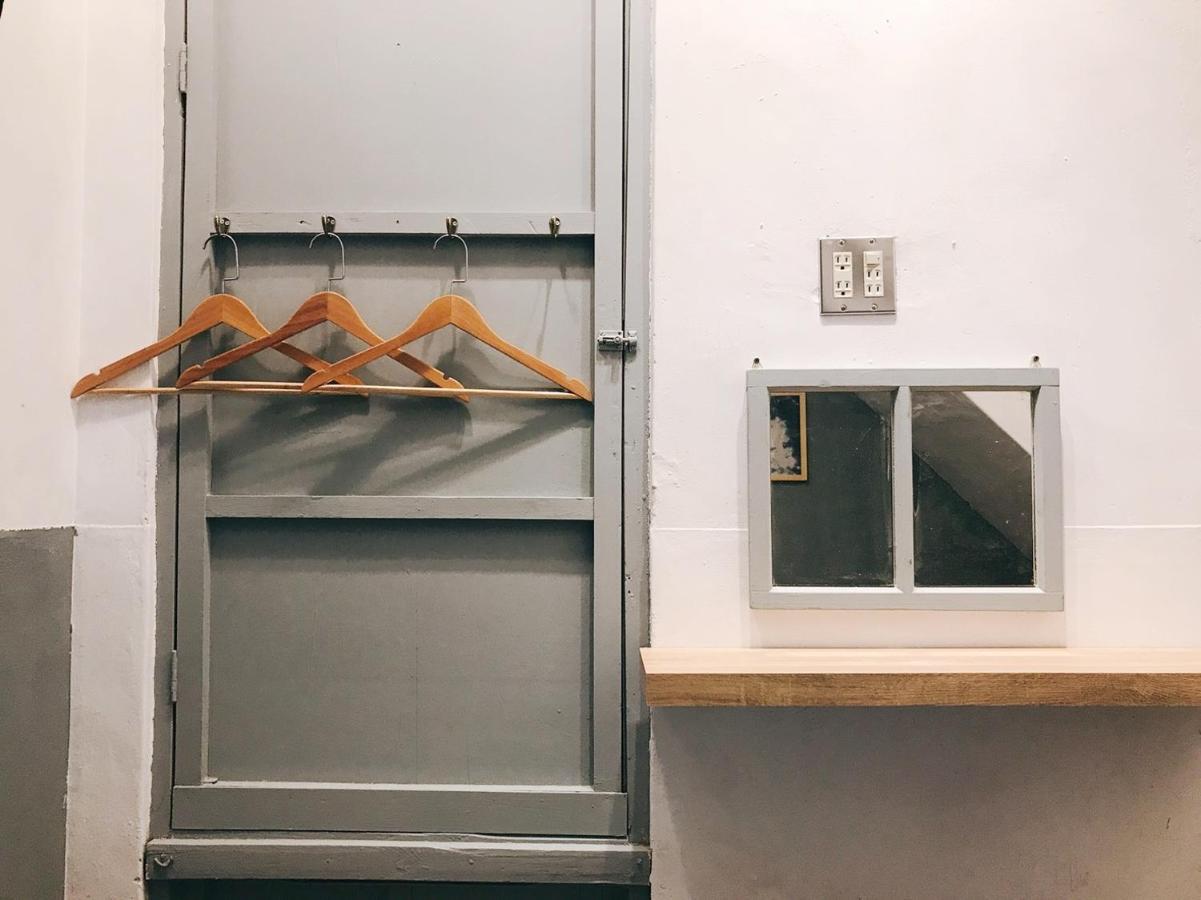 醒覺旅人-訂房後需聯繫轉帳 Apartment Tainan Exterior photo